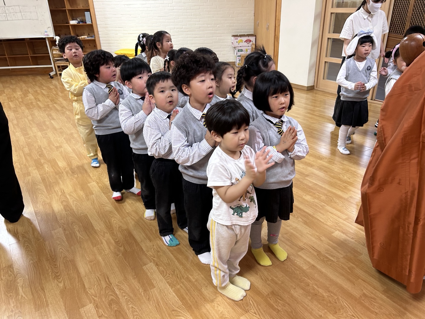 KakaoTalk_20250502_103824701_14.jpg